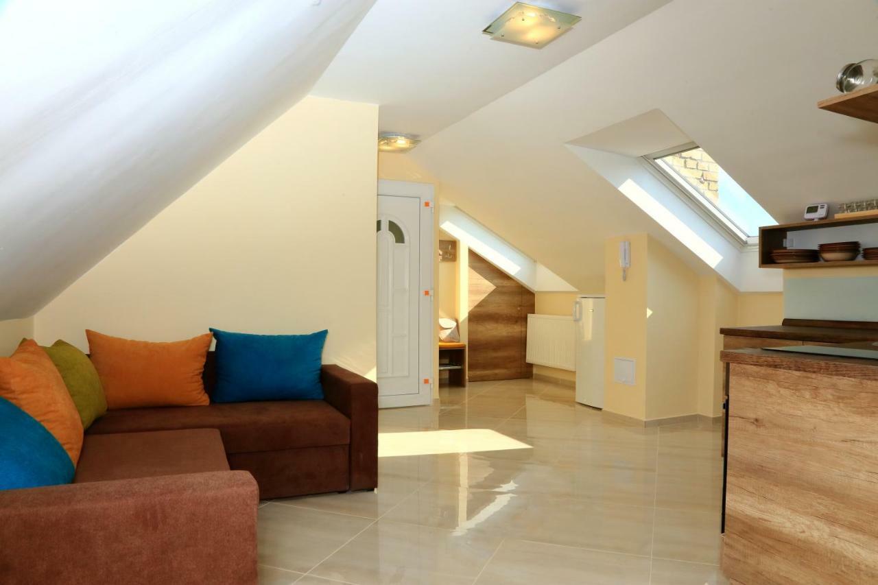 Maria Apartman Pécs Exterior foto